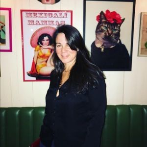 Meet your Posher, Denise